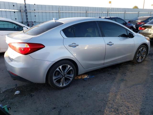 Image 3 of 2016 KIA FORTE EX 2016 with VIN KNAFZ4A83G5529674