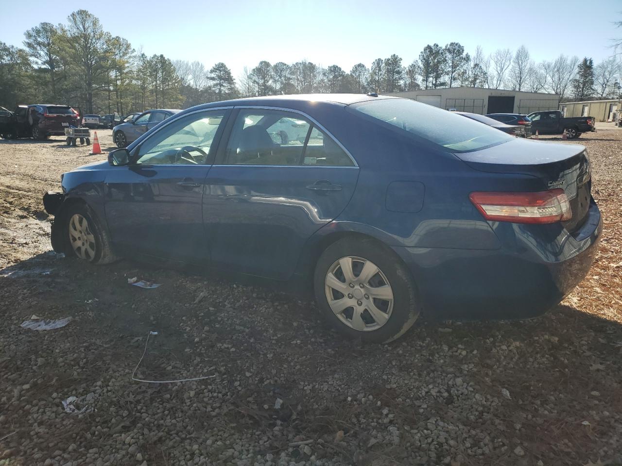 Изображение 2 2011 TOYOTA CAMRY BASE 2011 с VIN 4T1BF3EKXBU764576