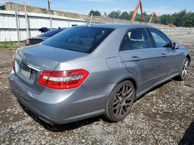 Obraz 3 z 2010 MERCEDES-BENZ E 550 4MATIC 2010 z VIN WDDHF9AB5AA105110