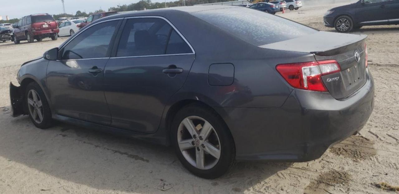 Image 2 of 2014 TOYOTA CAMRY L 2014 with VIN 4T1BF1FKXEU329287