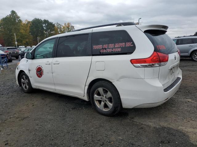 Obraz 2 z 2014 TOYOTA SIENNA LE 2014 z VIN 5TDKK3DC6ES491106