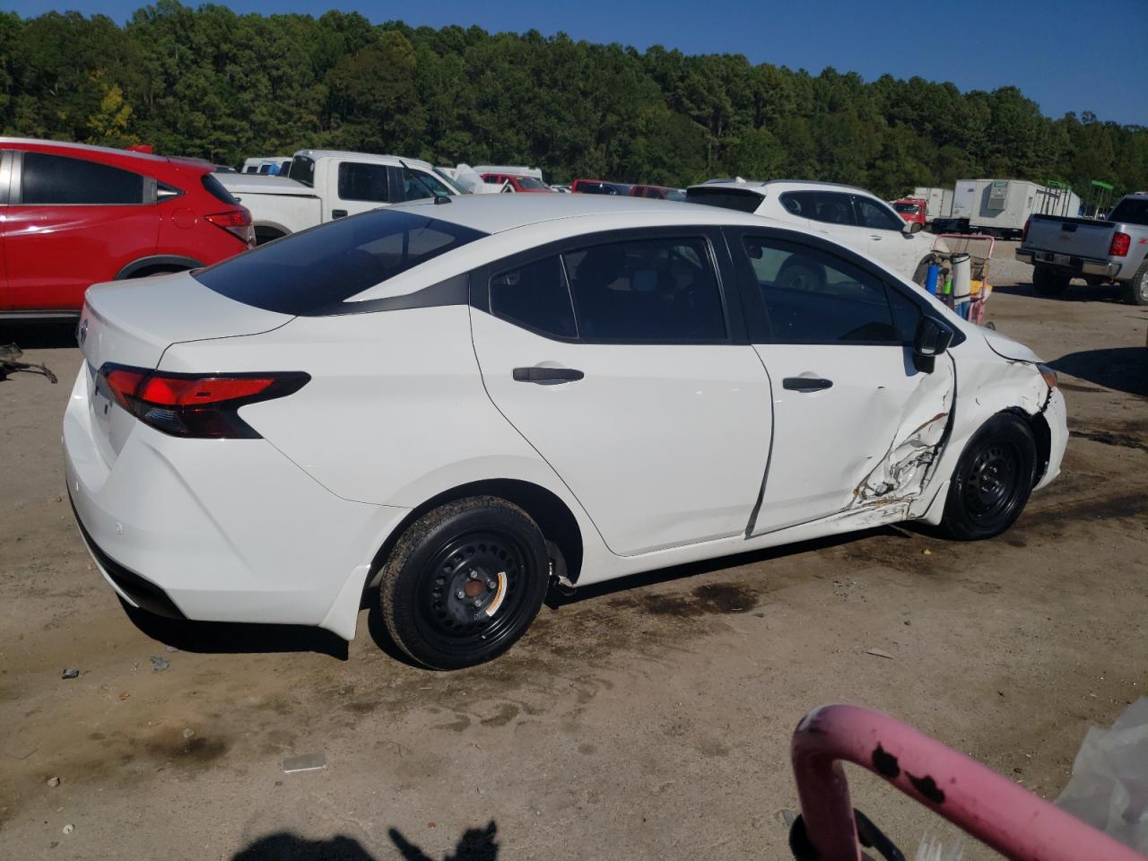 Image 3 of 2020 NISSAN VERSA S 2020 with VIN 3N1CN8DV2LL851603