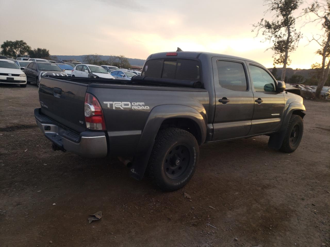 Изображение 3 2014 TOYOTA TACOMA DOUBLE CAB 2014 с VIN 3TMLU4EN6EM161941