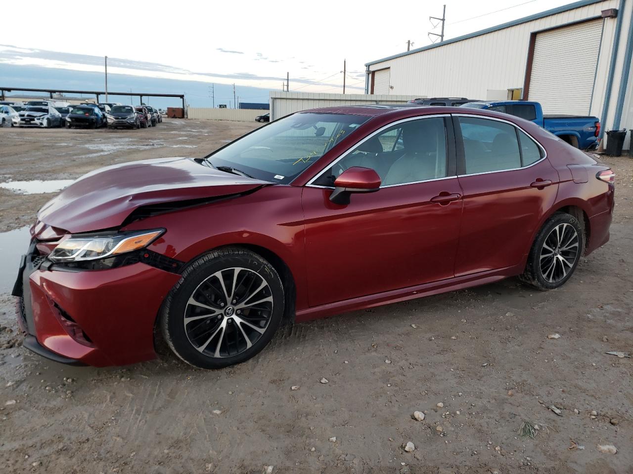 Изображение 1 2018 TOYOTA CAMRY L 2018 с VIN 4T1B11HK4JU555461