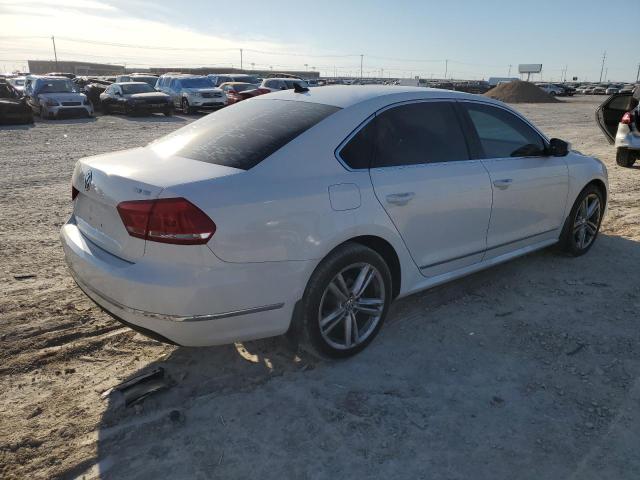 Image 3 of 2015 VOLKSWAGEN PASSAT SE 2015 with VIN 1VWBV7A32FC088792