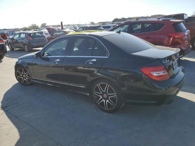 Obraz 2 z 2014 MERCEDES-BENZ C 250 2014 z VIN WDDGF4HB0ER314413