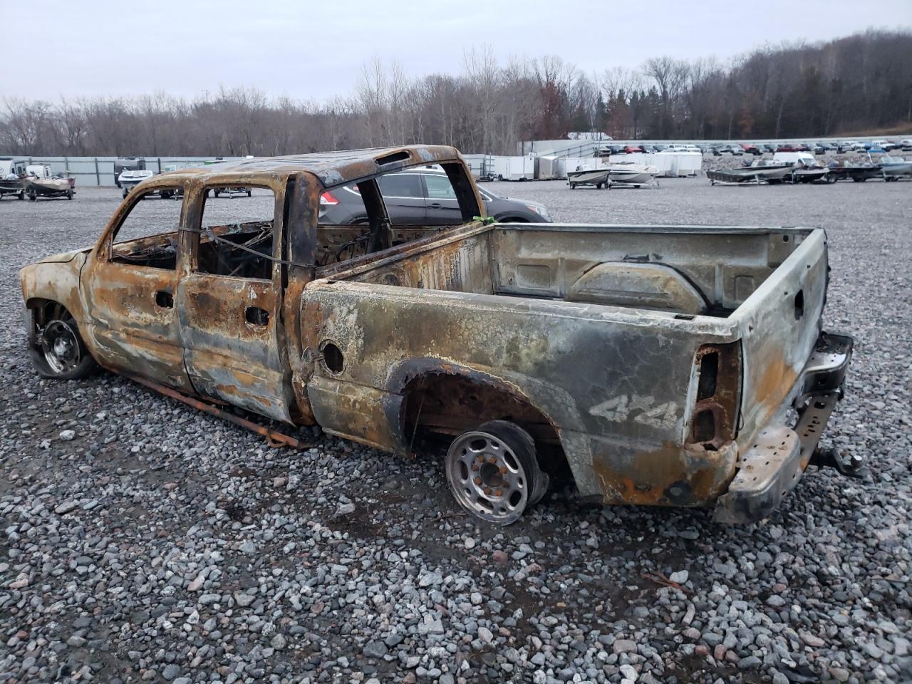 Image 2 of 2002 CHEVROLET SILVERADO K1500 HEAVY DUTY 2002 with VIN 1GCGK13U92F166465