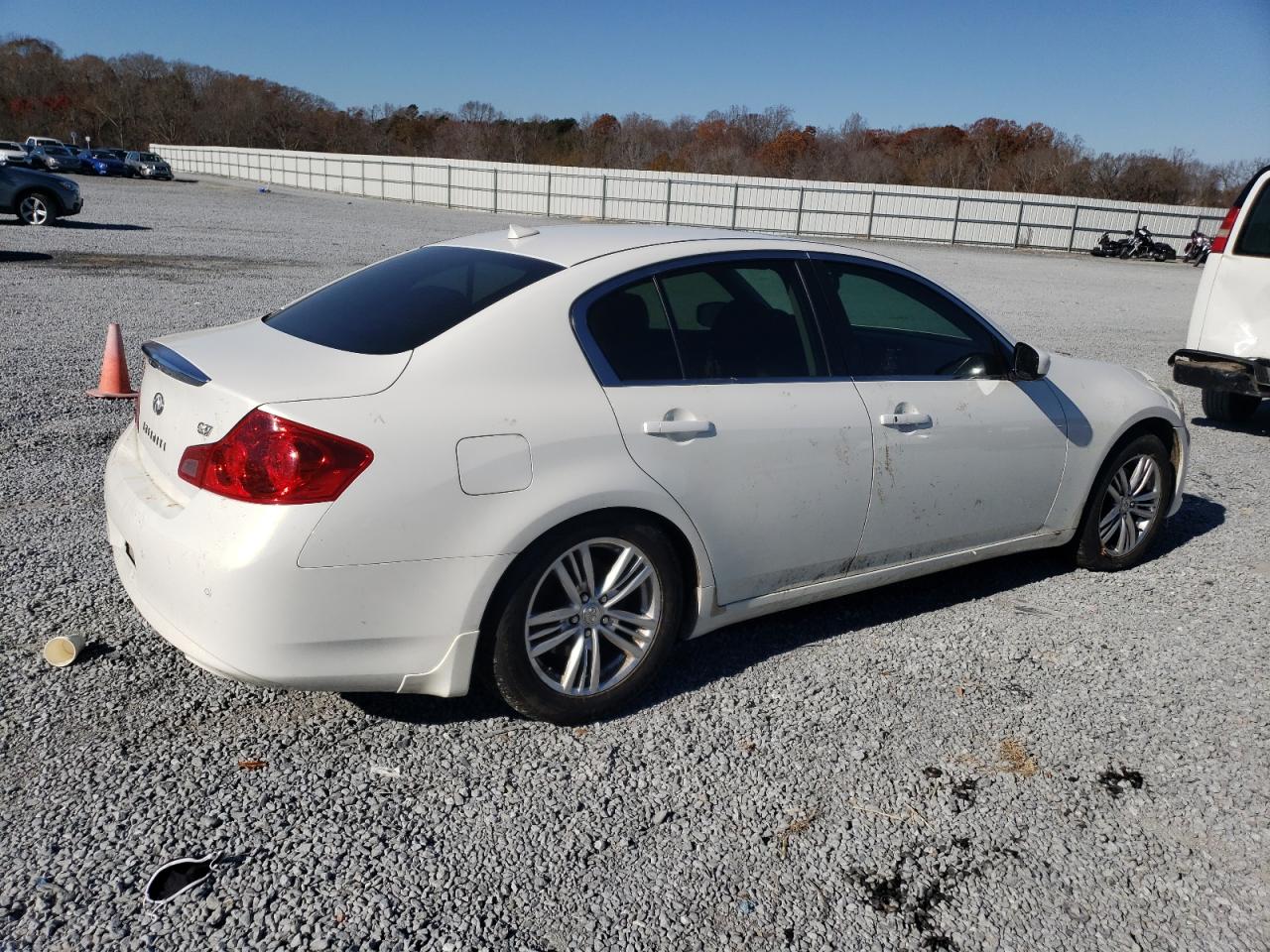 Image 3 of 2013 INFINITI G37 BASE 2013 with VIN JN1CV6AP8DM723934