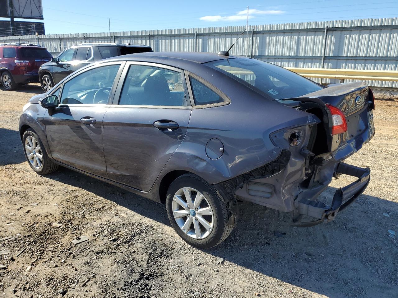 Image 2 of 2013 FORD FIESTA SE 2013 with VIN 3FADP4BJ9DM173048