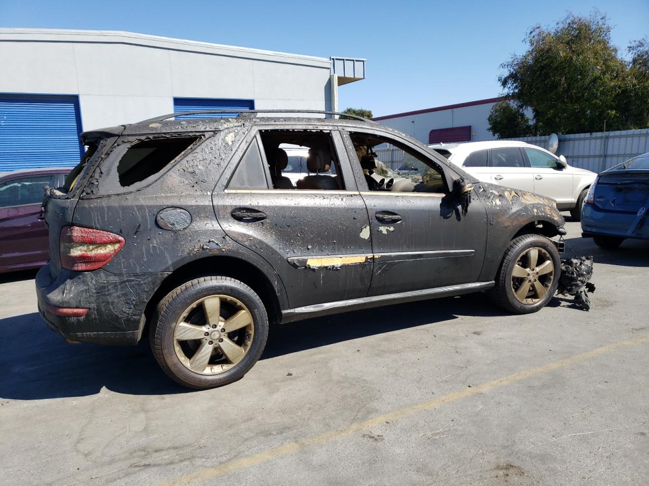 Obraz 3 z 2011 MERCEDES-BENZ ML 350 4MATIC 2011 z VIN 4JGBB8GB1BA681867
