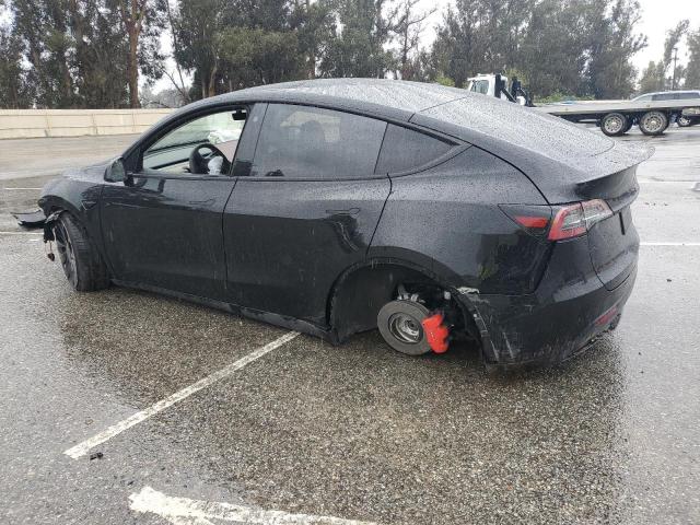 Изображение 2 2022 TESLA MODEL Y  2022 с VIN 7SAYGDEF2NF350311