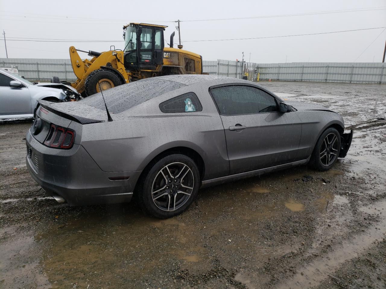 Obraz 3 z 2014 FORD MUSTANG  2014 z VIN 1ZVBP8AM1E5333254