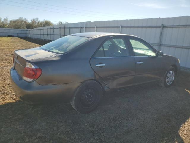 Image 3 of 2005 TOYOTA CAMRY LE 2005 with VIN 4T1BE32K65U983711