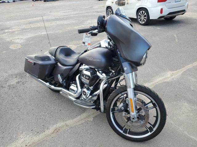 Image 1 of 2017 HARLEY-DAVIDSON FLHXS STREET GLIDE SPECIAL 2017 with VIN 1HD1KRC1XHB691186