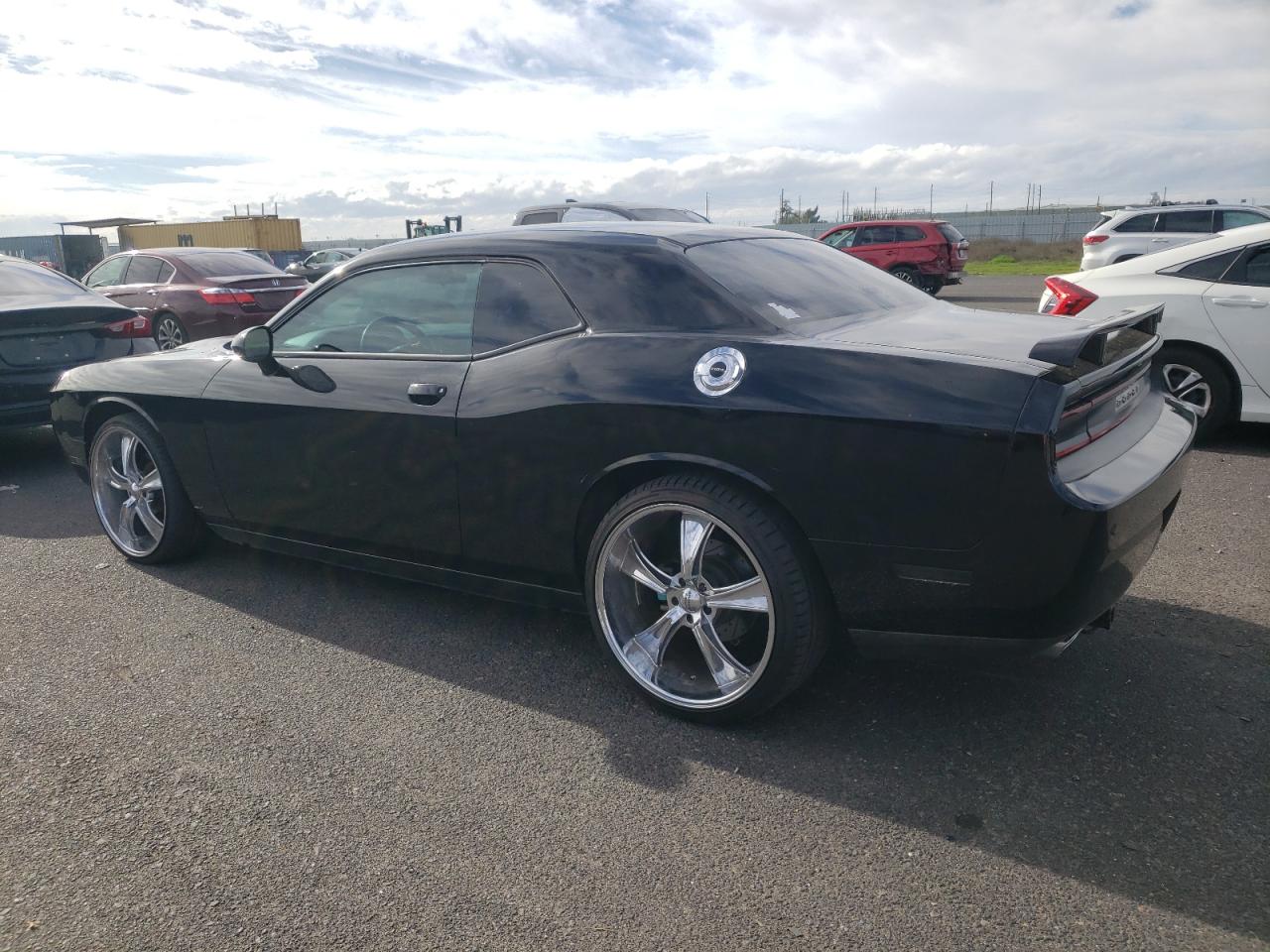 Изображение 2 2014 DODGE CHALLENGER SXT 2014 с VIN 2C3CDYAG4EH295137