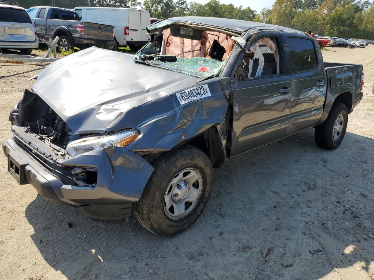Image 1 of 2019 TOYOTA TACOMA DOUBLE CAB 2019 with VIN 5TFAX5GN5KX152834