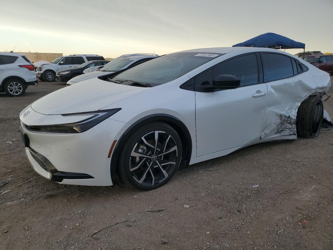 Изображение 2023 TOYOTA PRIUS PRIME SE 2023