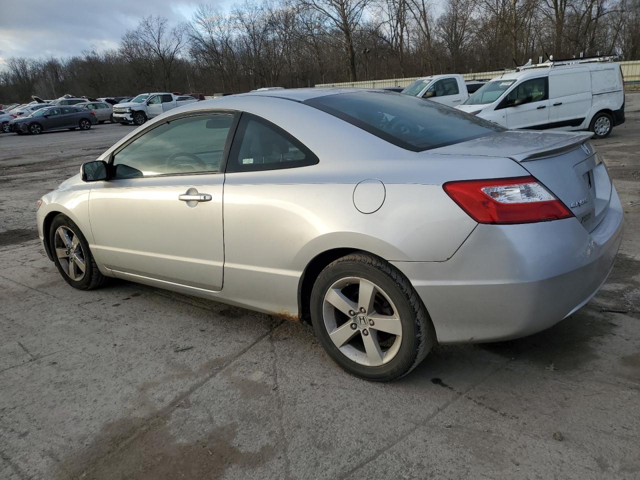 Изображение 2 Honda Civic Exl 2008 с VIN 2HGFG12938H578237