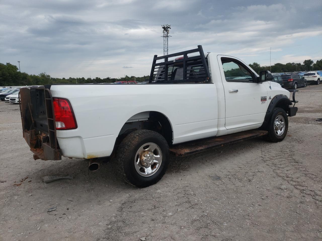 Image 3 of 2011 DODGE RAM 2500  2011 with VIN 3D7LT2EL0BG520562