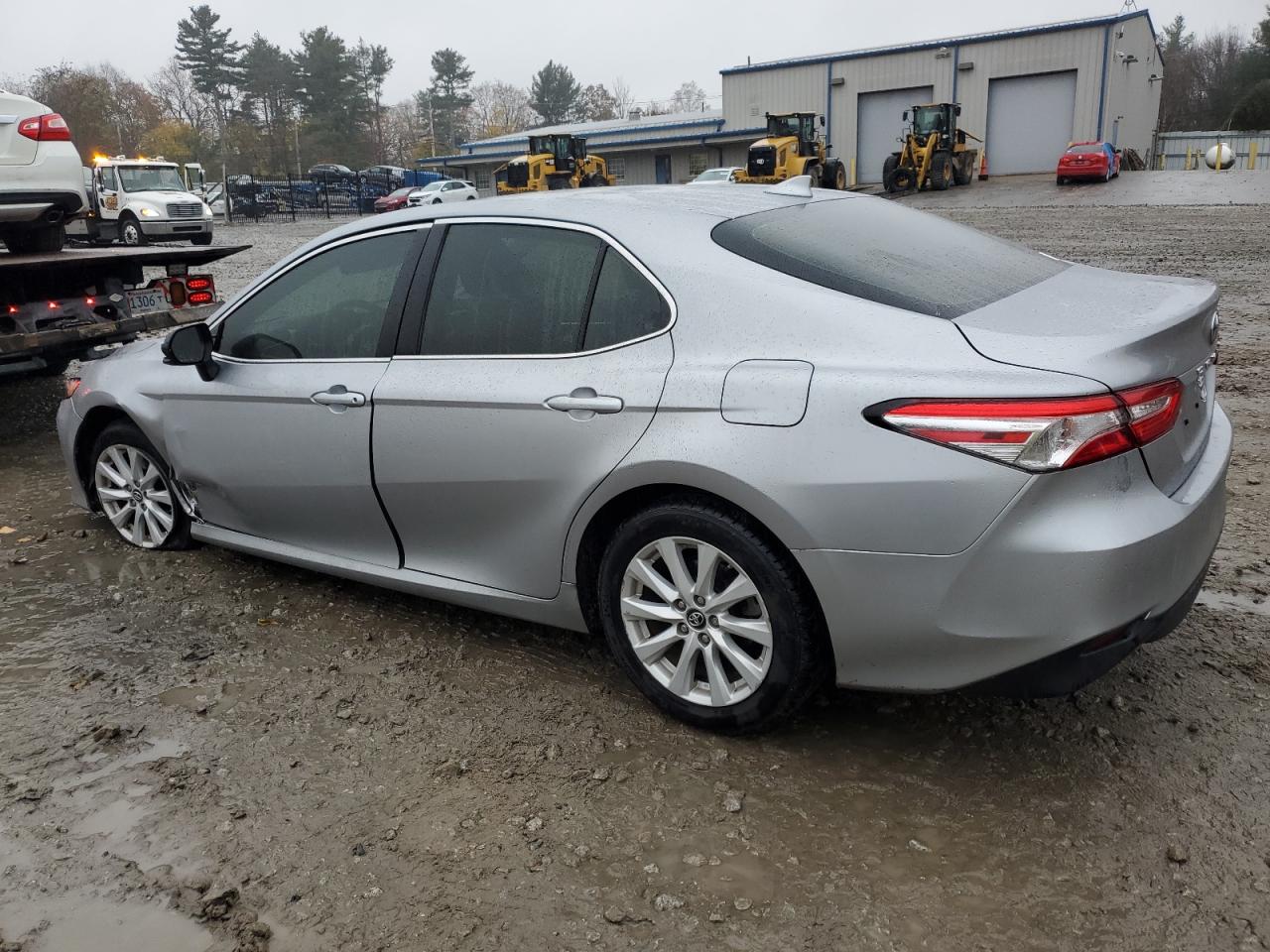 Obraz 2 z 2019 TOYOTA CAMRY L 2019 z VIN 4T1B11HK3KU179207