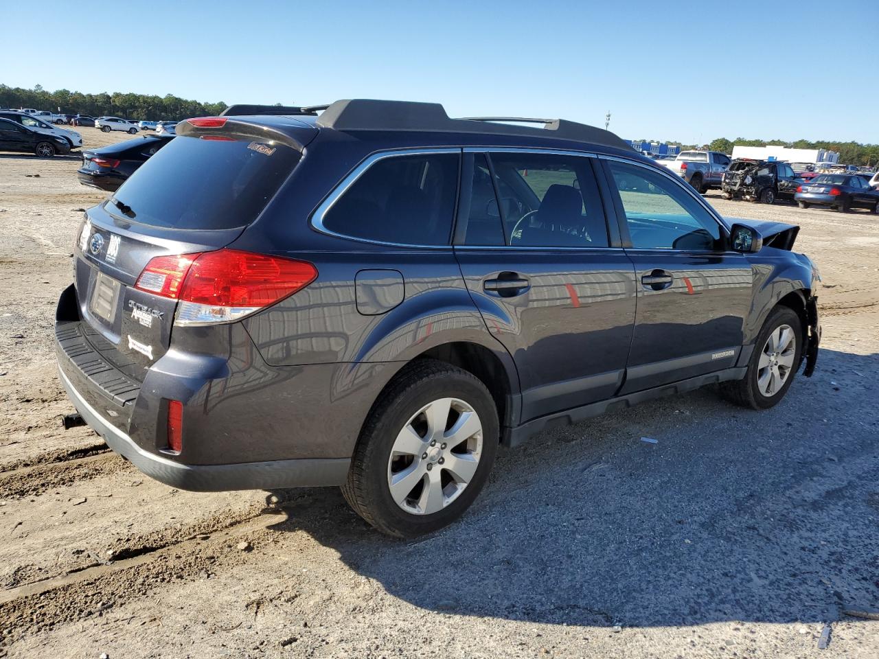 Obraz 3 z 2012 SUBARU OUTBACK 2.5I PREMIUM 2012 z VIN 4S4BRCCC5C3240679