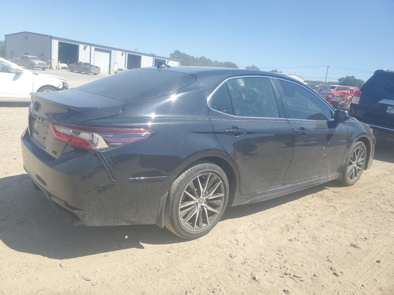 Изображение 3 2023 TOYOTA CAMRY SE NIGHT SHADE 2023 с VIN 4T1G11AK6PU784667