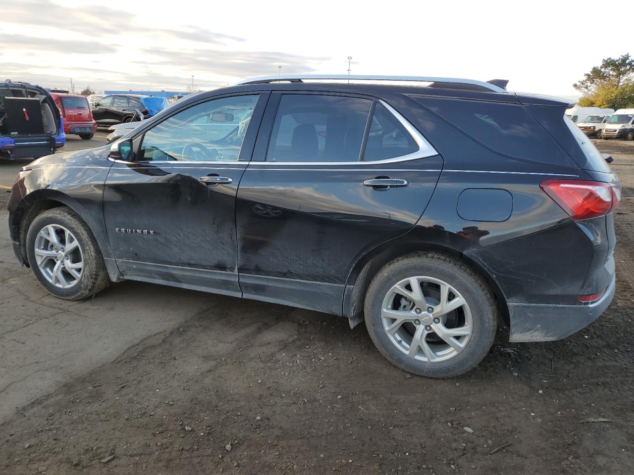 Obraz 2 z 2021 CHEVROLET EQUINOX PREMIER 2021 z VIN 2GNAXNEV1M6139057