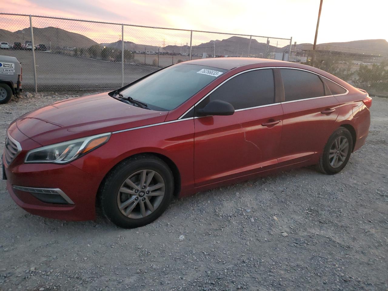 Obraz 1 z 2015 HYUNDAI SONATA SE 2015 z VIN 5NPE24AF6FH116907