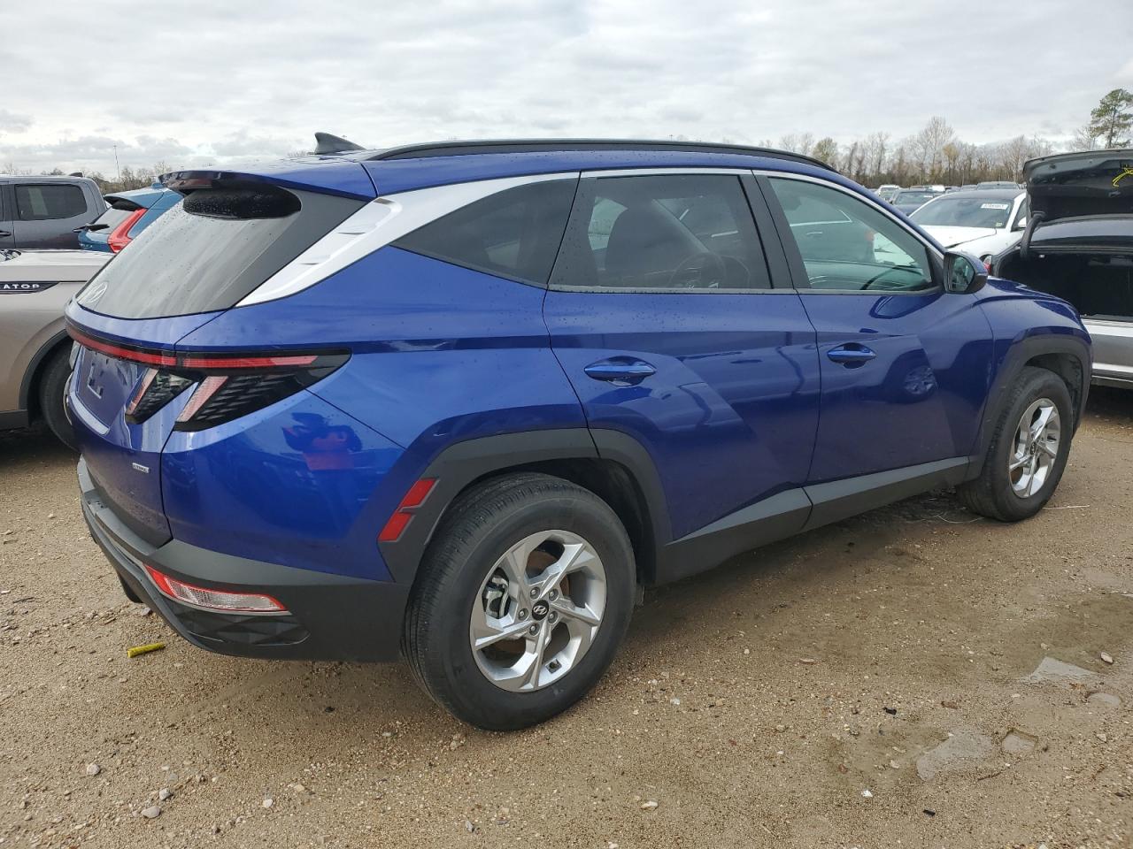 Изображение 3 2022 HYUNDAI TUCSON SEL 2022 с VIN 5NMJBCAE9NH084689