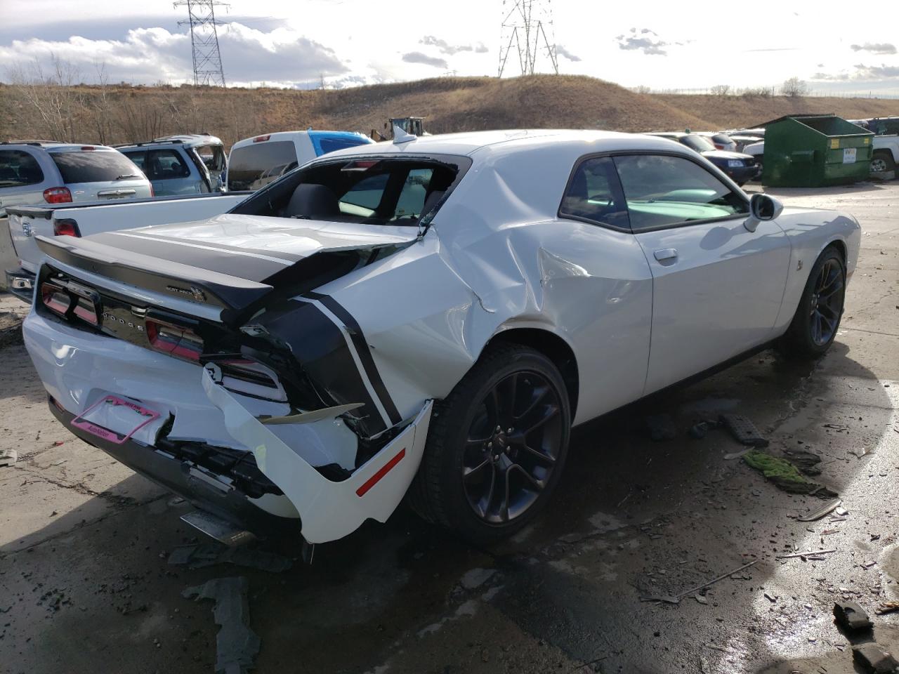 Image 3 of Dodge Challenger R/T Scat Pack 2022 with VIN 2C3CDZFJ2NH175489