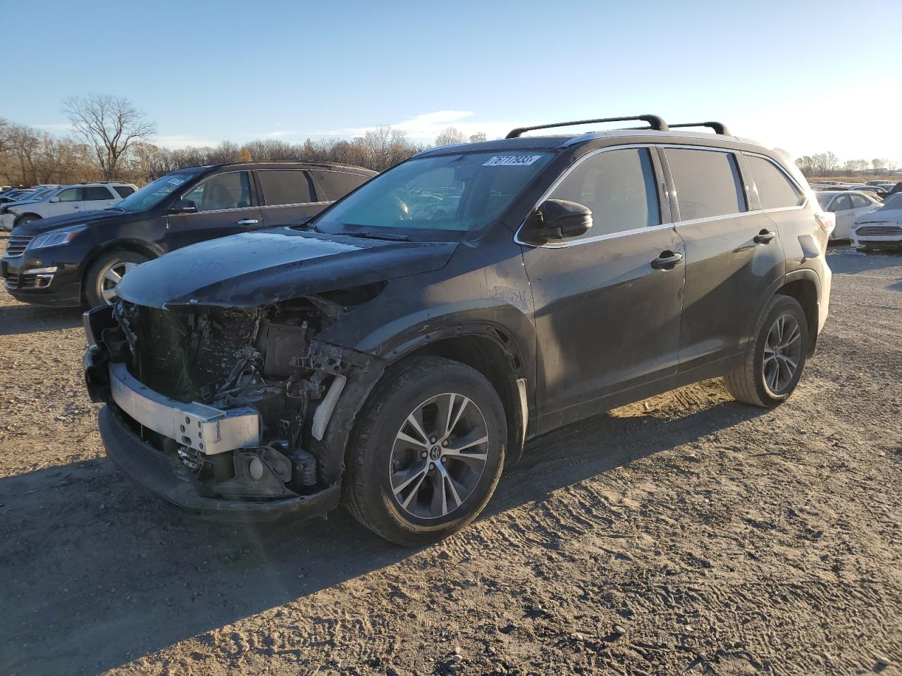 Изображение 1 2016 TOYOTA HIGHLANDER XLE 2016 с VIN 5TDJKRFH9GS281769