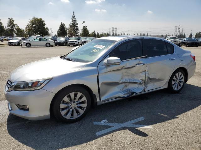 Image 1 of 2013 HONDA ACCORD EXL 2013 with VIN 1HGCR2F82DA038813