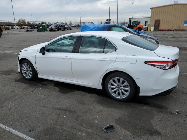 Image 2 of 2019 TOYOTA CAMRY L 2019 with VIN 4T1B11HKXKU210789