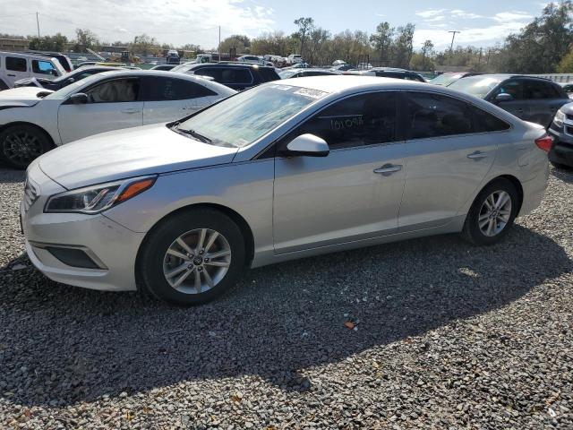 Obraz 1 z 2016 HYUNDAI SONATA SE 2016 z VIN 5NPE24AF3GH359060