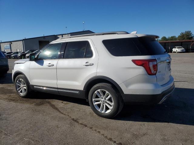 Obraz 2 z 2017 FORD EXPLORER XLT 2017 z VIN 1FM5K7D86HGA84512