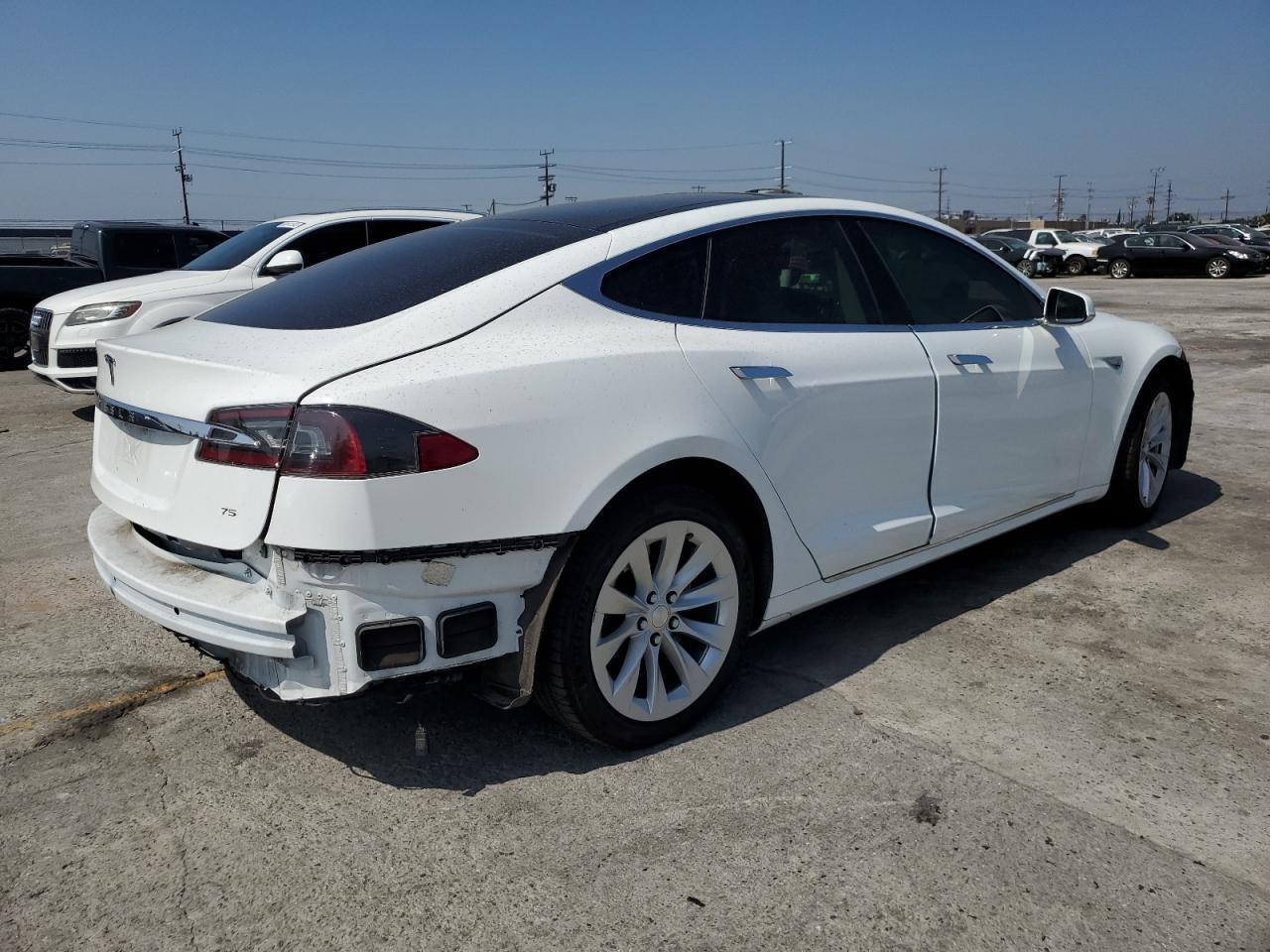 Image 3 of 2016 TESLA MODEL S  2016 with VIN 5YJSA1E15GF140778