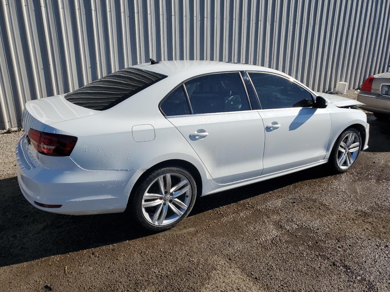 Obraz 3 z 2017 VOLKSWAGEN JETTA SE 2017 z VIN 3VWDB7AJ4HM227001