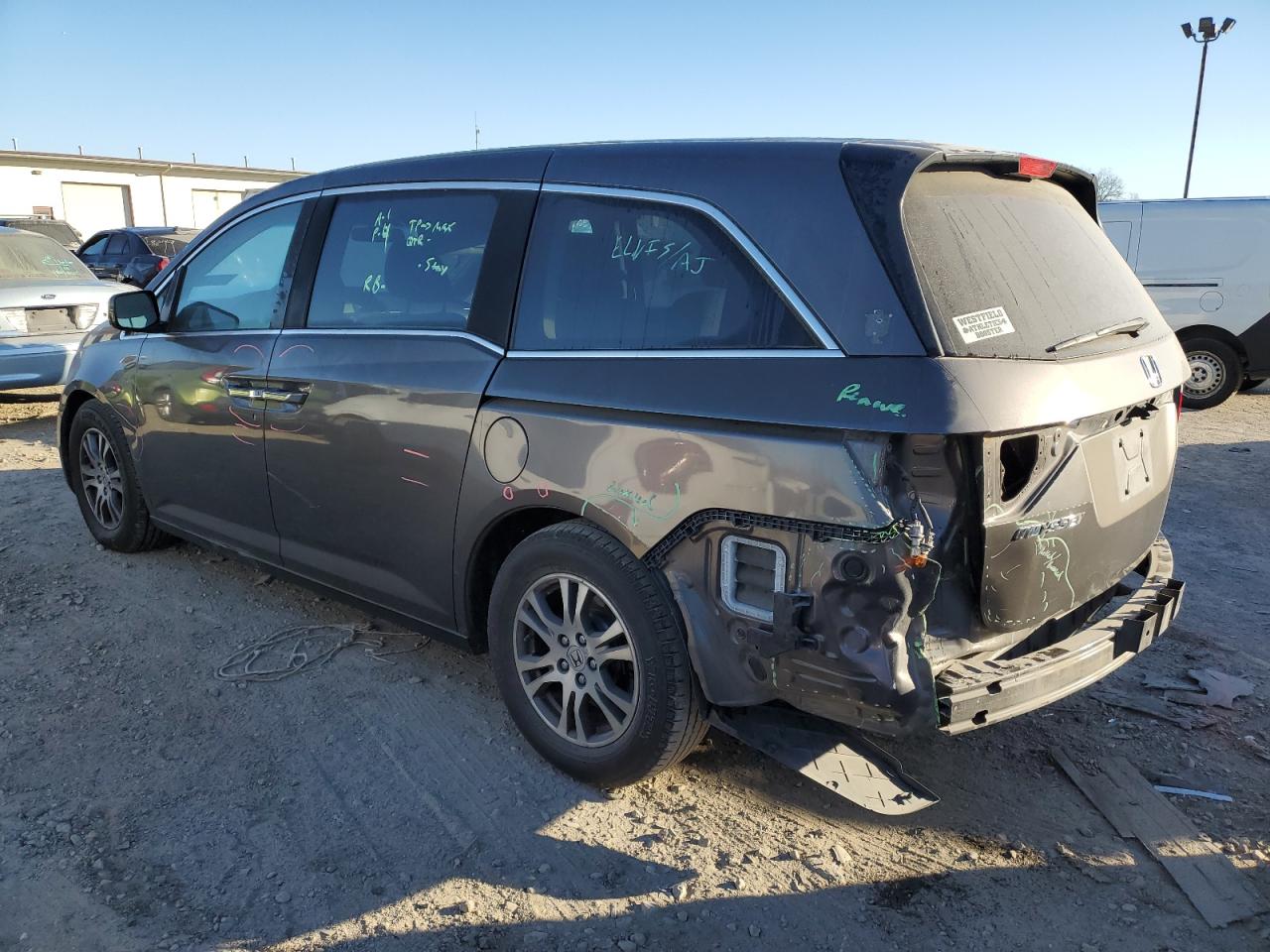 Image 2 of 2011 HONDA ODYSSEY EX 2011 with VIN 5FNRL5H42BB082708