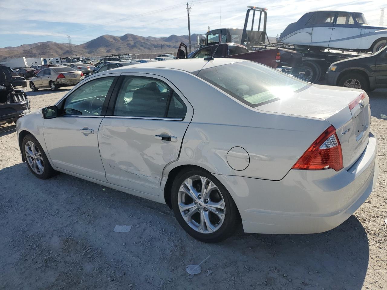 Изображение 2 2012 FORD FUSION SE 2012 с VIN 3FAHP0HG9CR170447