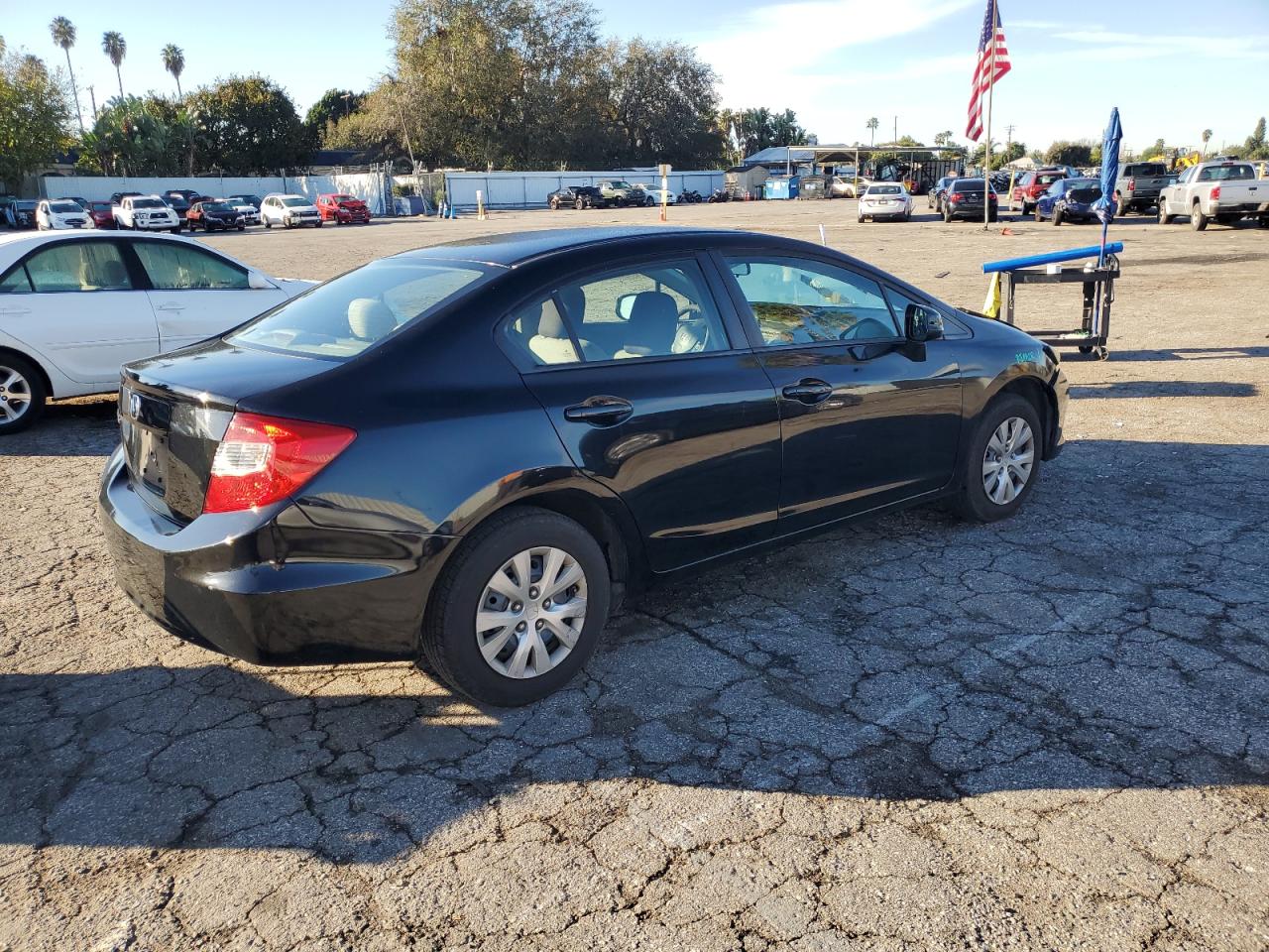 Obraz 3 z 2012 HONDA CIVIC LX 2012 z VIN 2HGFB2F5XCH571659