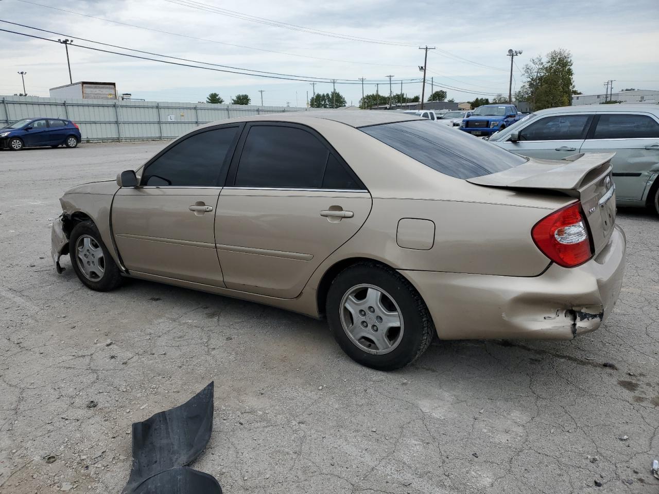 Изображение 2 2002 TOYOTA CAMRY LE 2002 с VIN 4T1BF32K82U033973