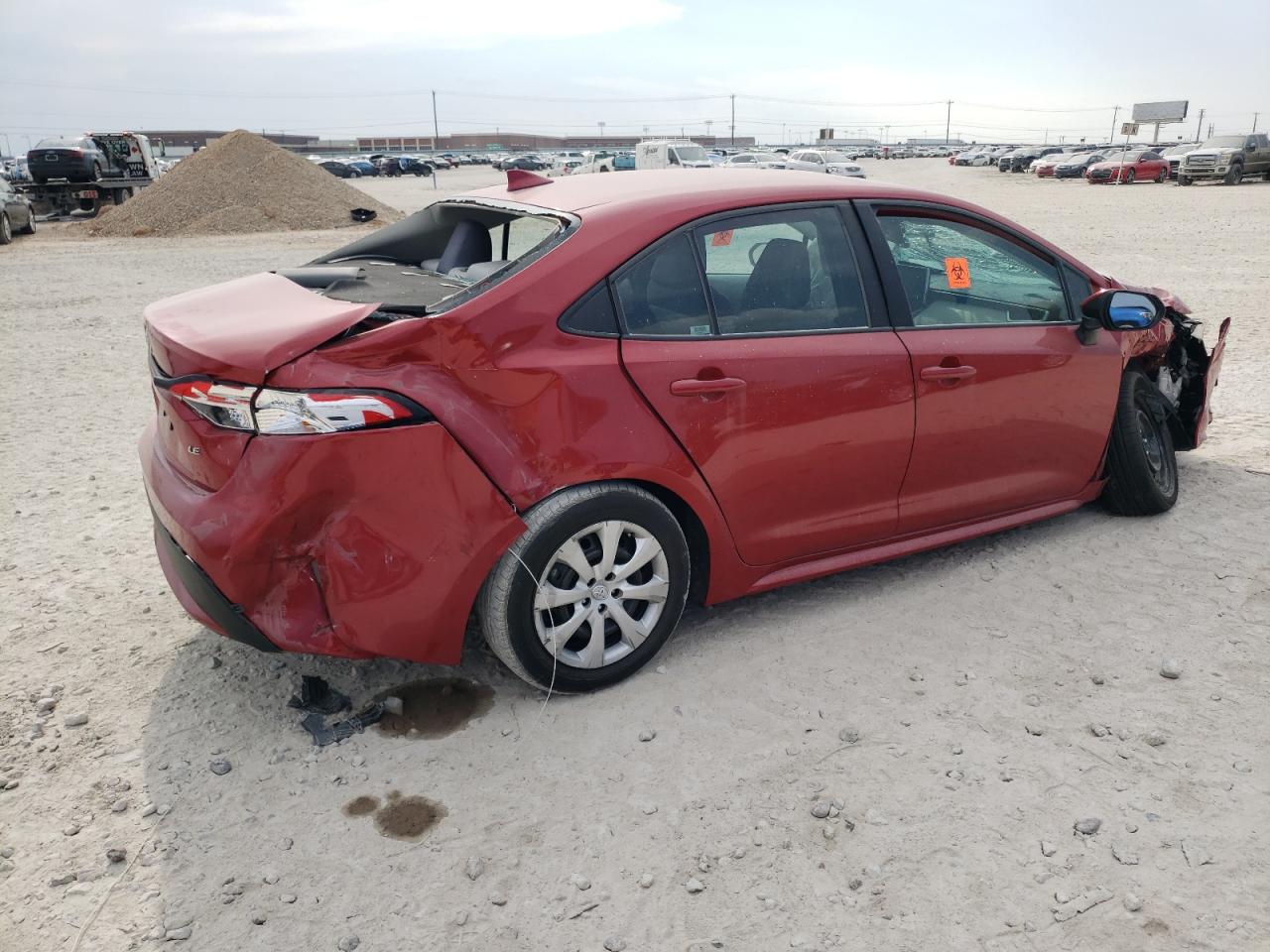 Image 3 of 2020 TOYOTA COROLLA LE 2020 with VIN 5YFEPRAE9LP099735