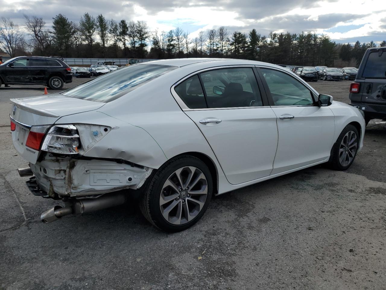 Изображение 3 2015 HONDA ACCORD SPORT 2015 с VIN 1HGCR2F54FA044959