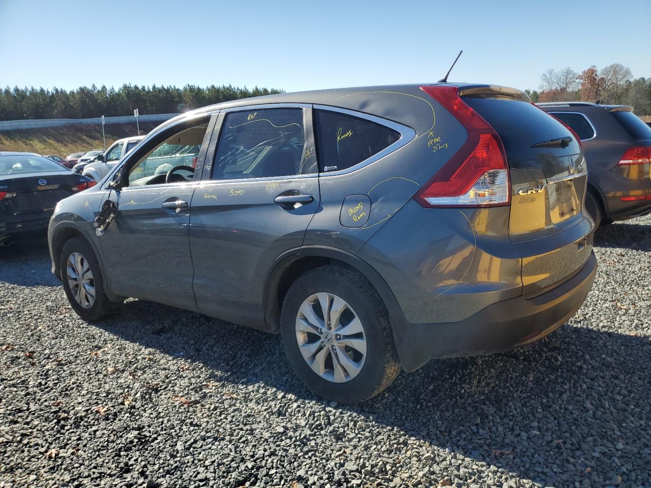 Image 2 of Honda Cr-V Ex 2012 with VIN 2HKRM4H59CH613048