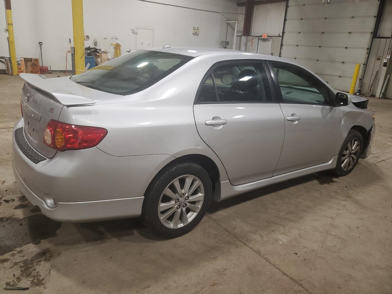 Изображение 3 2009 TOYOTA COROLLA BASE 2009 с VIN 2T1BU40E99C168948