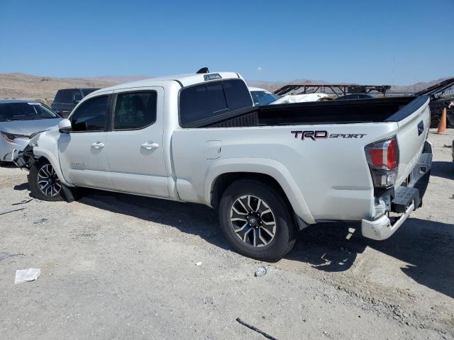 Obraz 2 z 2021 TOYOTA TACOMA DOUBLE CAB 2021 z VIN 3TYBZ5DNXMT000211