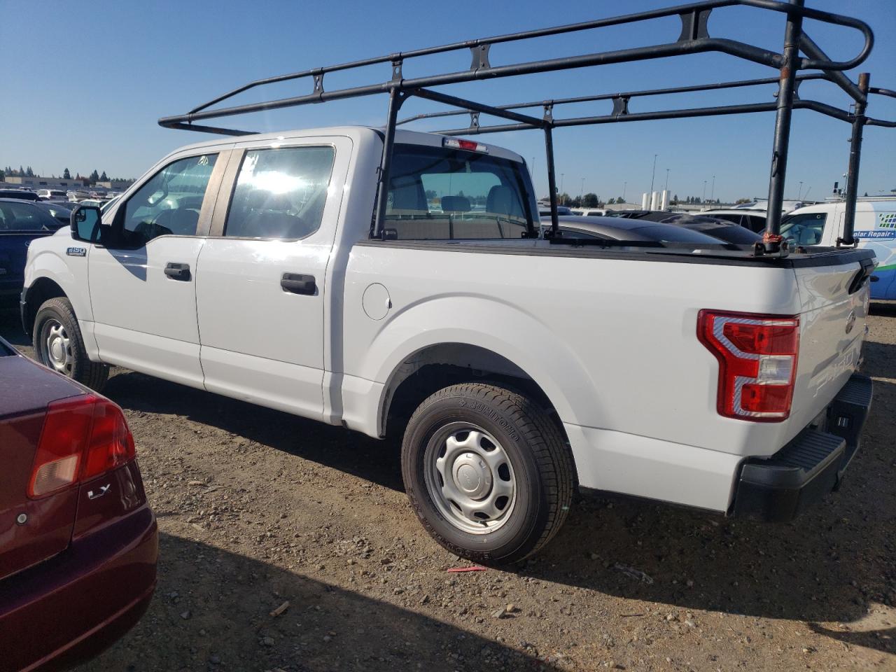 Image 2 of 2018 FORD F150 SUPERCREW 2018 with VIN 1FTEW1CB1JFA76252