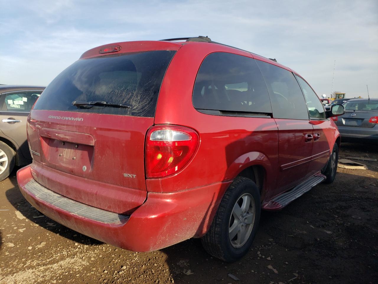 Image 3 of 2006 DODGE GRAND CARAVAN SXT 2006 with VIN 2D4GP44L46R872785