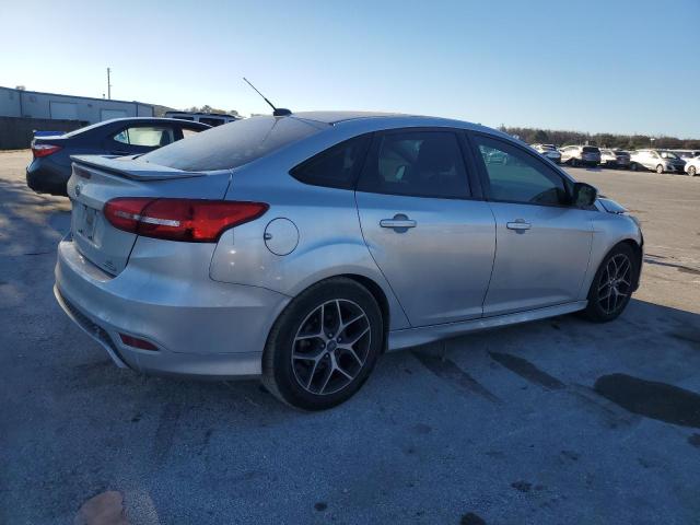 Image 3 of 2015 FORD FOCUS SE 2015 with VIN 1FADP3F25FL219167
