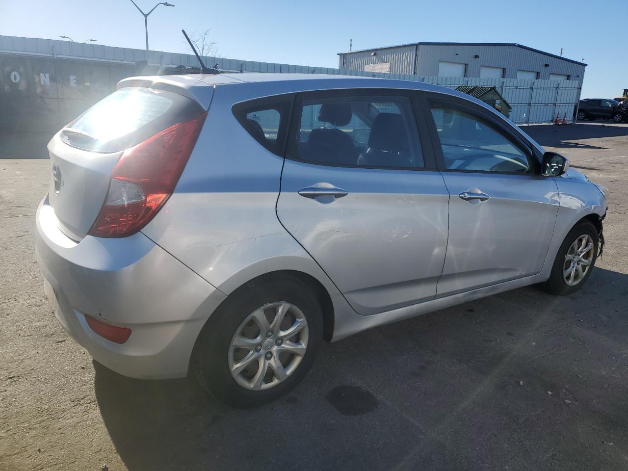Image 3 of 2012 HYUNDAI ACCENT GLS 2012 with VIN KMHCT5AE1CU007611